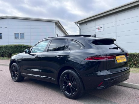 Jaguar F-Pace 2.0 D200 MHEV R-Dynamic SE Auto AWD Euro 6 (s/s) 5dr 59