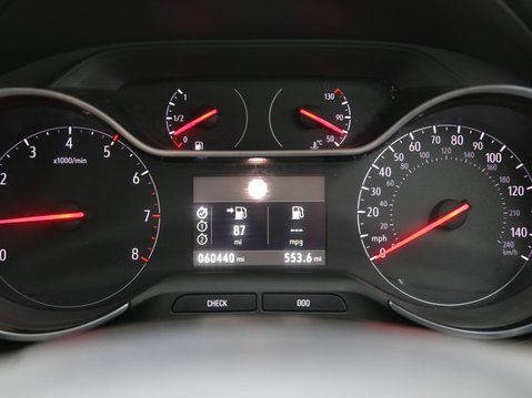 Vauxhall Crossland 1.2 Turbo Elite Euro 6 (s/s) 5dr 14