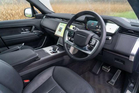 Land Rover Range Rover D350 HSE URBAN Automotive 10