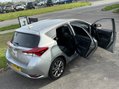 Toyota Auris VVT-I EXCEL HYBRID AUTO 15