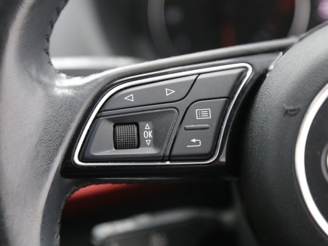 Audi Q2 1.0 TFSI 30 Sport Euro 6 (s/s) 5dr 11