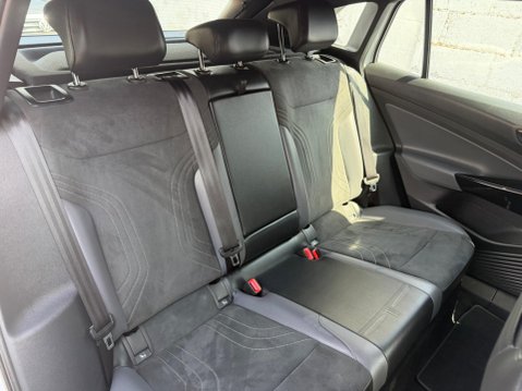 Volkswagen Id.4 Pure 52kWh Life Auto 5dr 39