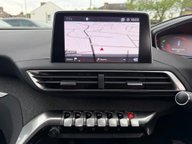 Peugeot 3008 BLUEHDI S/S ALLURE 13