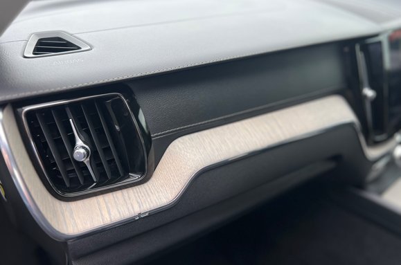 Volvo XC60 D5 POWERPULSE INSCRIPTION AWD AUTO 33