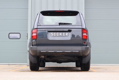 Toyota Land Cruiser BRAND NEW COMMERCIAL WITH A OEM REAR SEAT CONVERSION 3