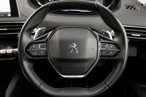 Peugeot 5008 PURETECH S/S ALLURE 20