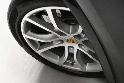 Porsche Cayenne 4.0 Cayenne V8 T Auto 4WD 5dr 33