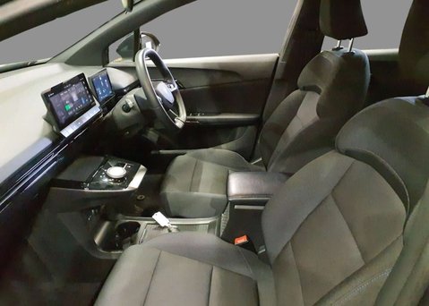 MG MG4 64kWh SE Long Range Hatchback 5dr Electric Auto (203 ps) 11