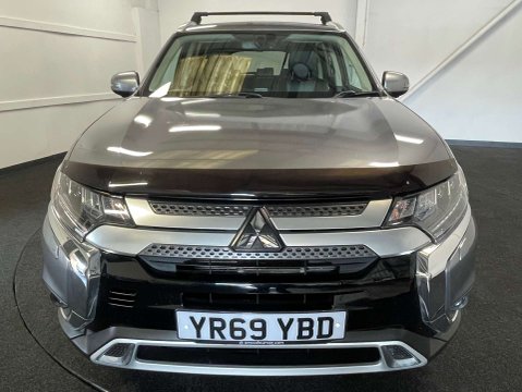 Mitsubishi Outlander 2.0 Outlander Exceed CVT 4WD 5dr 7
