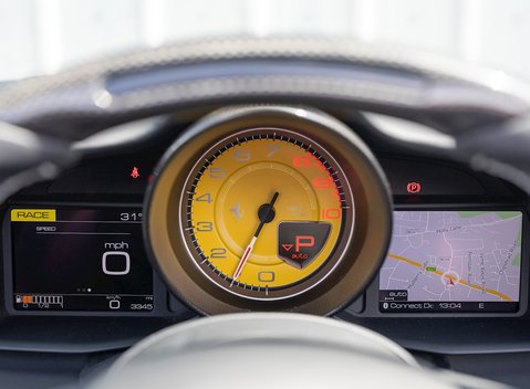 Ferrari 488 Spider 18