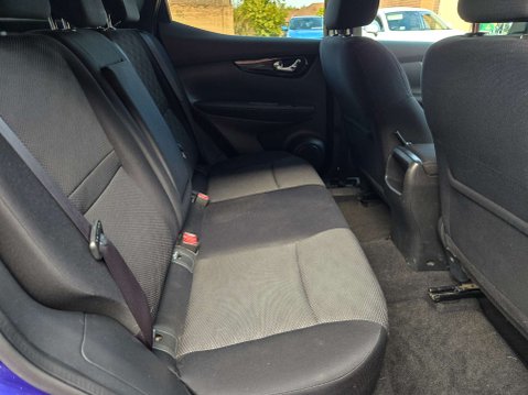 Nissan Qashqai 1.5 Qashqai N-Tec dCi 5dr 23
