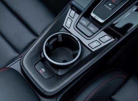 Porsche 911 Targa 4 GTS (992.2) 28