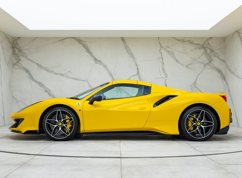 Ferrari 488 Pista Spider 4
