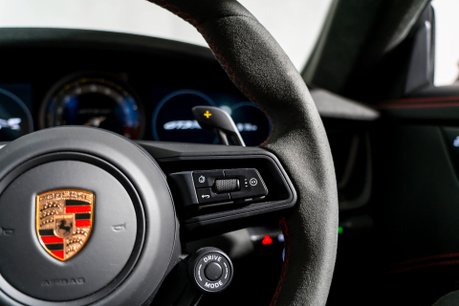 Porsche 911 GT3 RS PDK. WEISSACH PACKAGE. FULL SATIN PPF. PCCBS. LIFT. 40