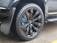 Land Rover Defender 110 NEW 2026 MODEL HARD TOP D250 WORLD TOUR EDITION GENUINE REAR SEATS  17