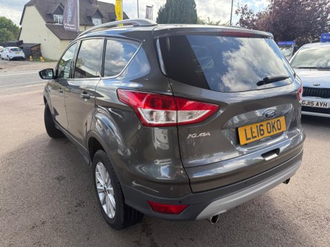 Ford Kuga 2.0 TDCi Titanium 2WD Euro 6 (s/s) 5dr 4