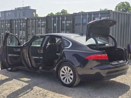 Jaguar XF 2.0d Portfolio Saloon 4dr Diesel Auto Euro 6 (s/s) (163 ps) 8