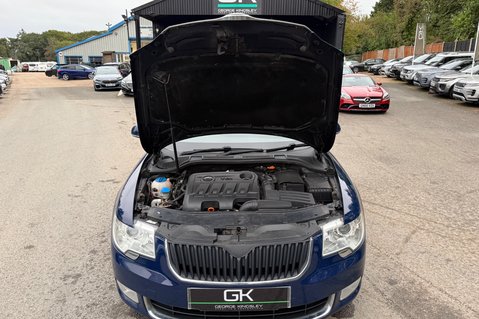 Skoda Superb SE PLUS TDI CR DSG - 2 OWNERS - 14 SERVICES - NEW MOT 53