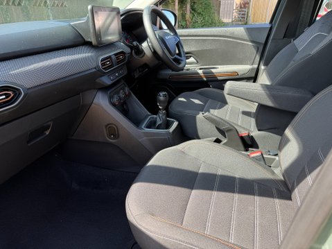 Dacia Sandero Stepway EXPRESSION TCE 24