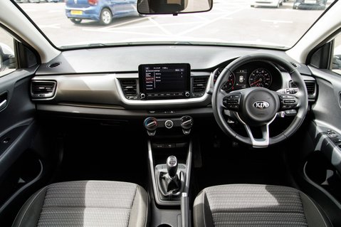 Kia Stonic 2 3