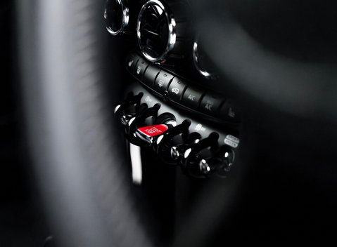 Mini Hatch JOHN COOPER WORKS 26