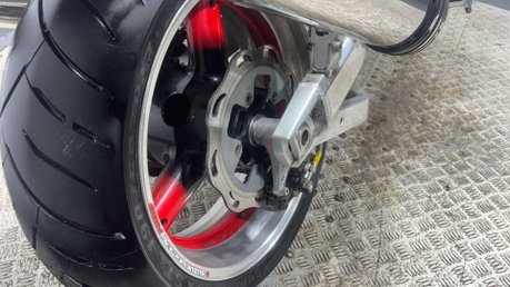 Suzuki GSX1400 2004 ONLY 15K OUTSTANDING CUSTOM CONDITION 1400CC MUSCLE BIKE 44