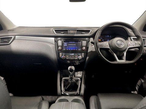 Nissan Qashqai 1.3 DIG-T Tekna SUV 5dr Petrol Manual Euro 6 (s/s) (140 ps) 20