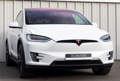 Tesla Model X Performance Ludicrous