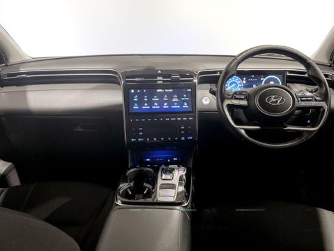 Hyundai TUCSON 1.6 T-GDi 13.8kWh Premium SUV 5dr Petrol Plug-in Hybrid Auto 4WD Euro 6 (s/ 19