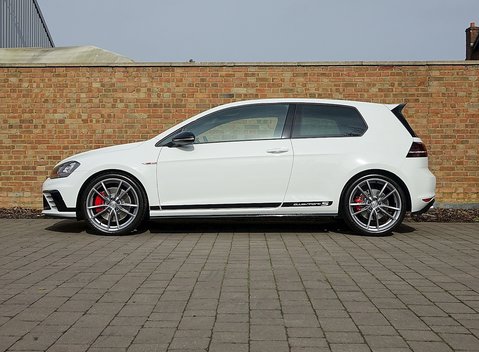 Volkswagen Golf GTI S Clubsport 2