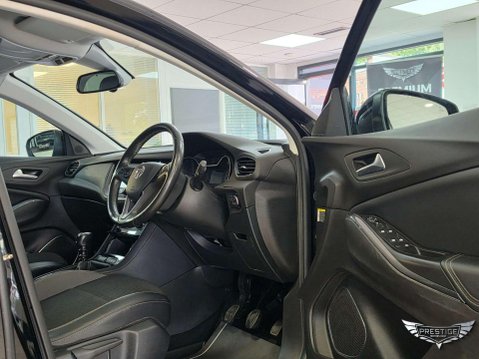 Vauxhall Grandland X 1.5 Turbo D BlueInjection Sport Nav Euro 6 (s/s) 5dr 50