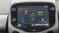 Toyota Aygo 1.0 VVT-i x-play Hatchback 5dr Petrol x-shift Euro 6 (Safety Sense) (71 ps) 26