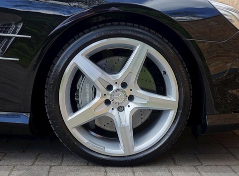 Mercedes-Benz SL Class SL500 AMG Sport 18