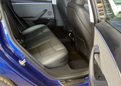 Tesla Model 3 Saloon 4dr Electric Auto RWD (208 ps) 9
