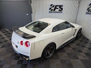 Nissan GT-R 3.8 V6 Recaro Coupe 2dr Petrol Auto 4WD Euro 6 (570 ps) 18