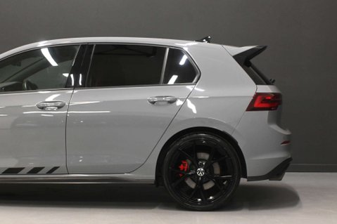 Volkswagen Golf 2.0 Golf Clubsport GTi TSi Semi-Auto 5dr 40