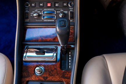 Bentley Continental R Mulliner 21