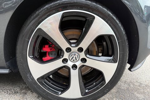Volkswagen Golf GTI PERFORMANCE - FULL LEATHER - TWO OWNERS - ADAPTIVE CRUISE CONTROL 58