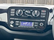 Volkswagen Up MOVE UP BLUEMOTION TECHNOLOGY 12