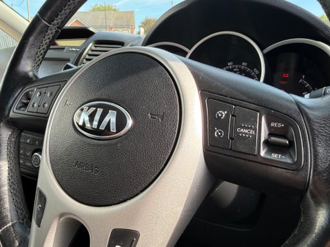 Kia Venga 4 AUTOMATIC 38