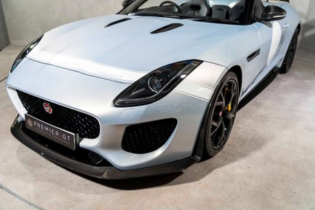 Jaguar F-Type PROJECT 7. 1 OF 250. LIGHTNING SILVER PAINTWORK. LOW MILEAGE. CERAMICS. 48