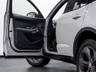 Jaguar E-Pace 2.0 D204 MHEV R-Dynamic Black SUV 5dr Diesel Auto AWD Euro 6 (s/s) (204 ps) 6