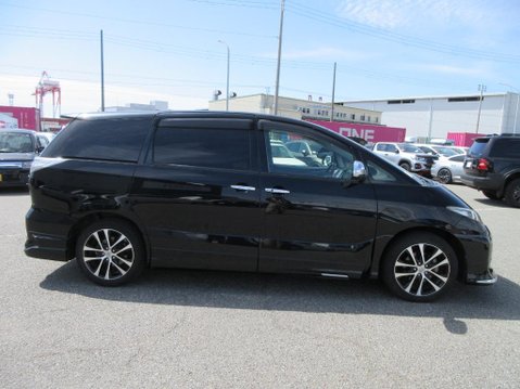 Toyota Estima 3.5 V6 AERAS LEATHER PACKAGE 4WD + 7 Seats 2
