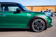 Mini Hatch 2.0 Cooper S Sport 3dr 26