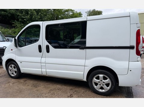 Vauxhall Vivaro 2.0 2900 CDTi Sportive Crew Van 5dr Diesel Manual FWD L1 (195 g/km, 113 bhp 10