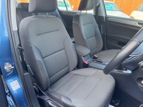 Volkswagen Golf SE TSI BLUEMOTION TECHNOLOGY 37