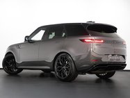 Land Rover Range Rover Sport 3.0 D300 MHEV Dynamic SE SUV 5dr Diesel Auto 4WD Euro 6 (s/s) (300 ps) 40
