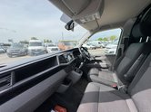 Volkswagen Transporter LWB L2H1 Low Roof Highline T30 Air Con Alloys Camera 12
