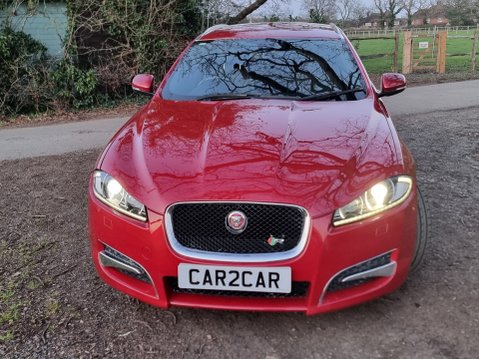 Jaguar XF D R-SPORT SPORTBRAKE 13