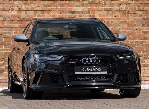 Audi RS6 Avant Performance 1